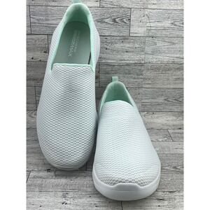 Skechers GOwalk Max Women's White Slip On Walking Shoes Comfort Size‎ 11